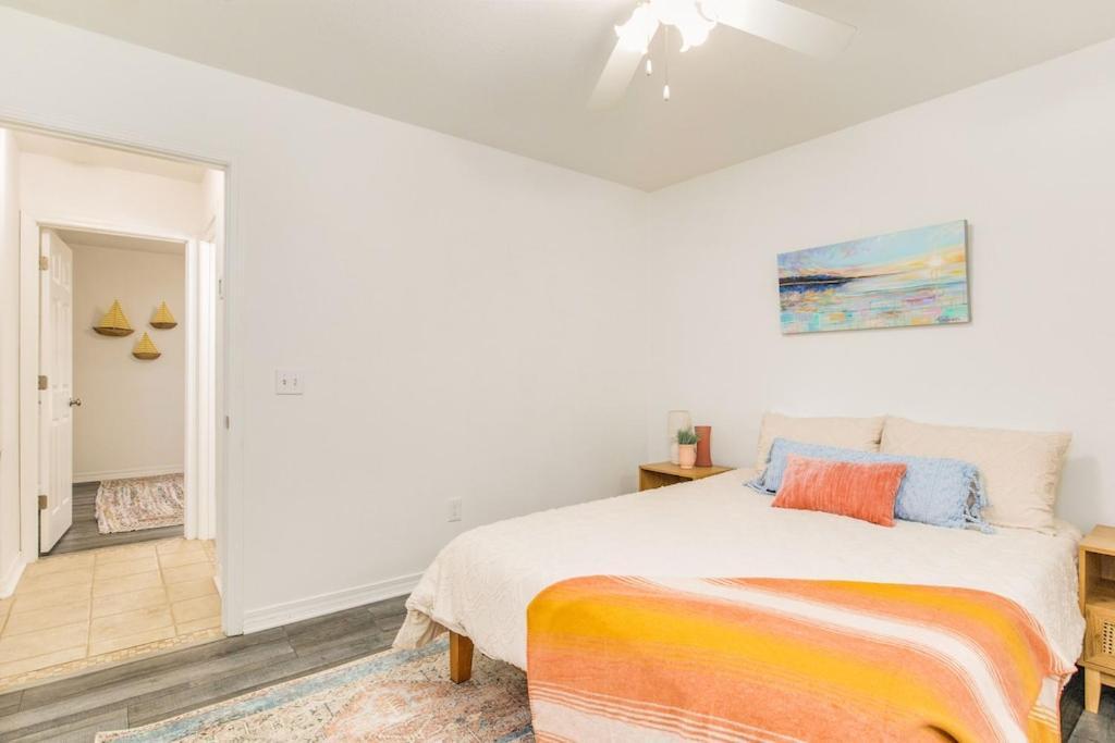 New! Close To Beach, Cozy, New Beds & Family Friendly Наварра Екстер'єр фото